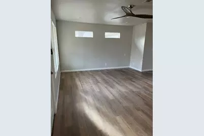 1100 Wallace Street, Taylor, TX 76574 - Photo 6