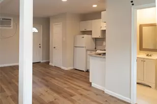 97 Anthony St, Austin, TX 78702 - Photo 8