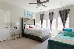 807 E 16th St, Austin, TX 78702 - Photo 12