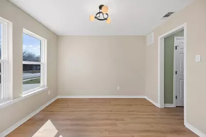 1002 Crestview Street, Round Rock, TX 78681 - Photo 16