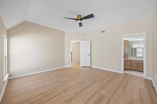 1002 Crestview St, Round Rock, TX 78681 - Photo 20