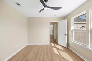 1002 Crestview St, Round Rock, TX 78681 - Photo 28