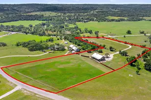 2124 Crabapple Rd, Blanco, TX 78606 - Photo 2