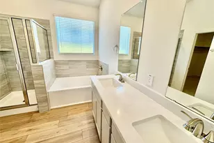 131 Shumard Peak Cv, Dripping Springs, TX 78620 - Photo 4