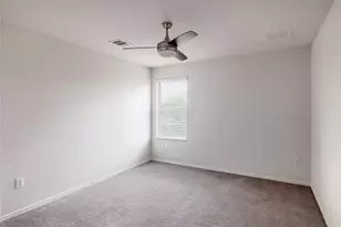 5700 Eden Dr, Austin, TX 78747 - Photo 24
