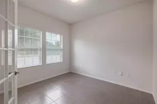 5700 Eden Dr, Austin, TX 78747 - Photo 6