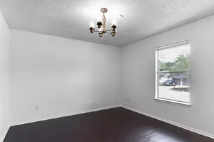656 Mairo St, Austin, TX 78748 - Photo 4