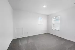 209 Betsy Rd, Hutto, TX 78634 - Photo 12