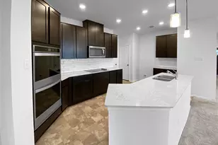 932 Yellow Ribbon Cove, Jarrell, TX 76537 - Photo 8