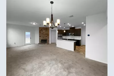 932 Yellow Ribbon Cove, Jarrell, TX 76537 - Photo 6