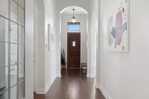 403 Indianwood Dr, Austin, TX 78738 - Photo 4