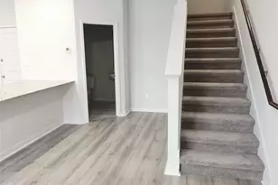 605 W South St, Leander, TX 78641 - Photo 16