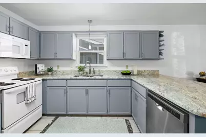 121 S Plant Ave Avenue #APT 102, Boerne, TX 78006 - Photo 10