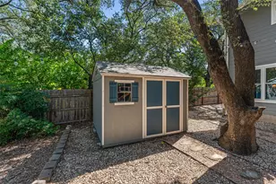 8300 Grayledge Dr, Austin, TX 78753 - Photo 16