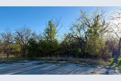 14 Spanish Oaks Boulevard, Lockhart, TX 78644 - Photo 2