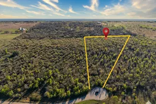 14 Spanish Oaks Blvd, Lockhart, TX 78644 - Photo 2