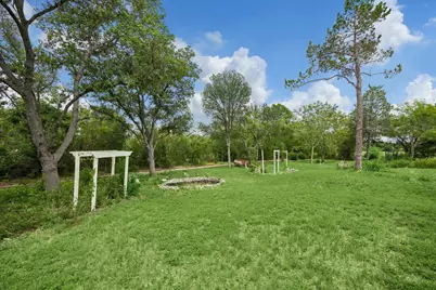 7503 Ponoma Trail, Austin, TX 78749 - Photo 2