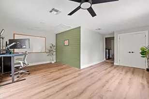 812 Post Oak Dr, Dripping Springs, TX 78620 - Photo 20