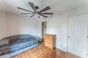 1659 Amanda St, San Antonio, TX 78210 - Photo 18