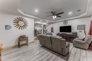 1659 Amanda St, San Antonio, TX 78210 - Photo 4