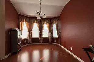 411 Estate Dr, Hutto, TX 78634 - Photo 10