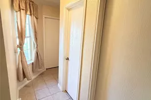 411 Estate Dr, Hutto, TX 78634 - Photo 18