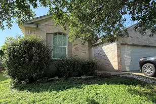 411 Estate Dr, Hutto, TX 78634 - Photo 2