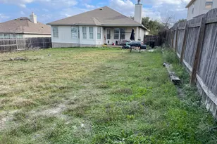 411 Estate Dr, Hutto, TX 78634 - Photo 22