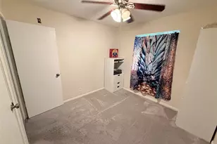411 Estate Dr, Hutto, TX 78634 - Photo 16