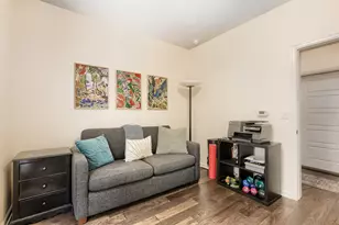 1411 Waterloo Shore Ln, Austin, TX 78741 - Photo 14