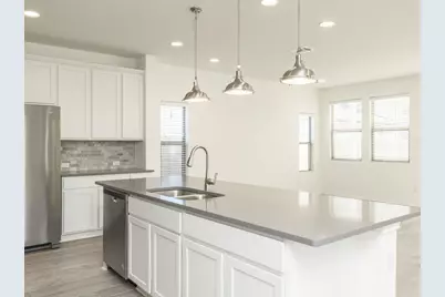 9113 Garnet Drive, Austin, TX 78729 - Photo 12