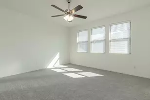 9113 Garnet Dr, Austin, TX 78729 - Photo 16