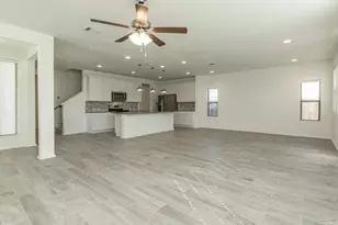 9113 Garnet Dr, Austin, TX 78729 - Photo 4