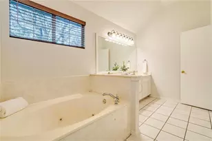7800 Lonesome Dove Cove, Austin, TX 78729 - Photo 16