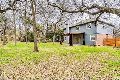 7800 Lonesome Dove Cove, Austin, TX 78729 - Photo 20