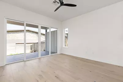 1402 Summit Street #B, Austin, TX 78741 - Photo 12