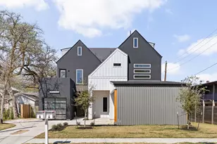1402 Summit St, Austin, TX 78741 - Photo 1