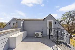 1402 Summit St, Austin, TX 78741 - Photo 32