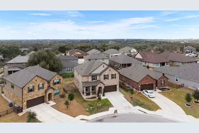 116 Kyndals Meadow Cove, Georgetown, TX 78628 - Photo 32