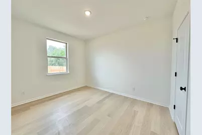 580 Treadwell Lane, Kyle, TX 78640 - Photo 16