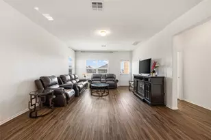 132 Joe Kidd Ln NW, Jarrell, TX 76537 - Photo 14