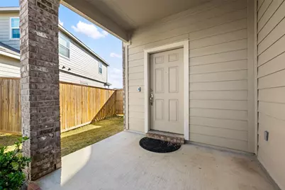 132 Joe Kidd Lane NW #132, Jarrell, TX 76537 - Photo 4