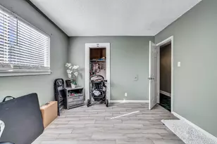 205 Liverpool Dr, Austin, TX 78745 - Photo 26
