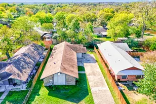 205 Liverpool Dr, Austin, TX 78745 - Photo 30