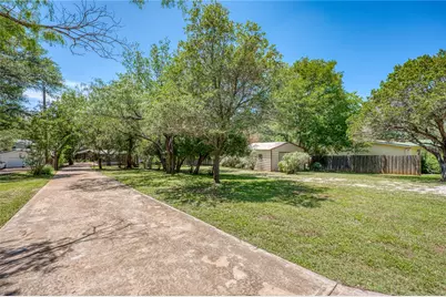 113 Red Bird Drive, Kingsland, TX 78639 - Photo 34