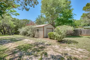113 Red Bird Dr, Kingsland, TX 78639 - Photo 30