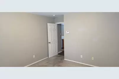 204 Quail Hollow Drive, Hutto, TX 78634 - Photo 10