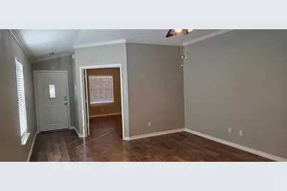 204 Quail Hollow Drive, Hutto, TX 78634 - Photo 2