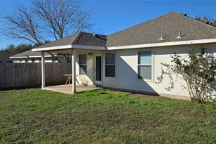 204 Quail Hollow Dr, Hutto, TX 78634 - Photo 18