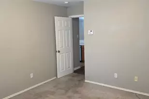 204 Quail Hollow Dr, Hutto, TX 78634 - Photo 6